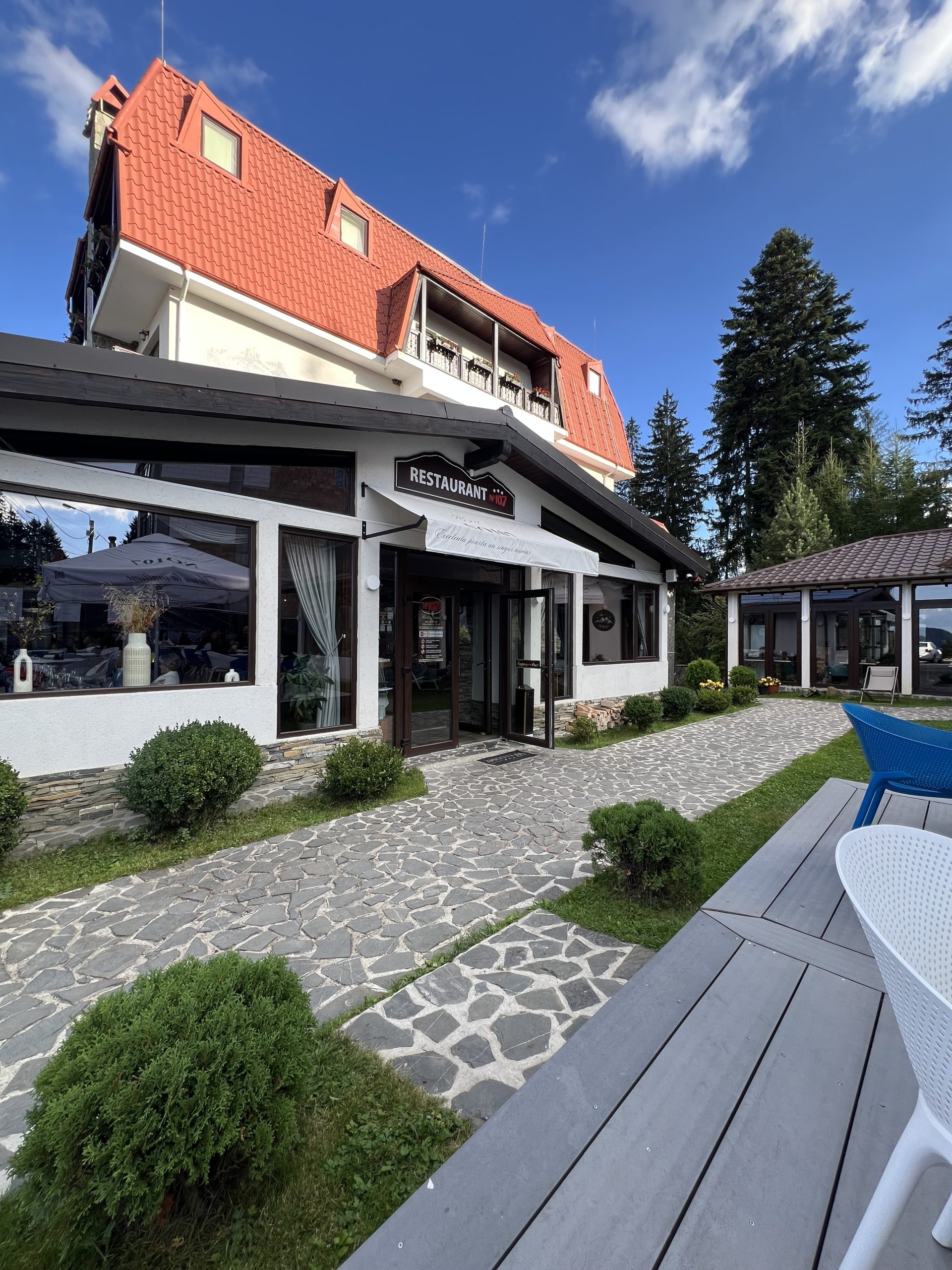 pensiune-boutique-predeal-zona-cioplea-exterior